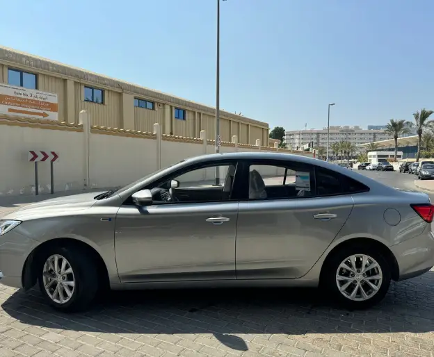 MG 5 car lease to own dubai 4